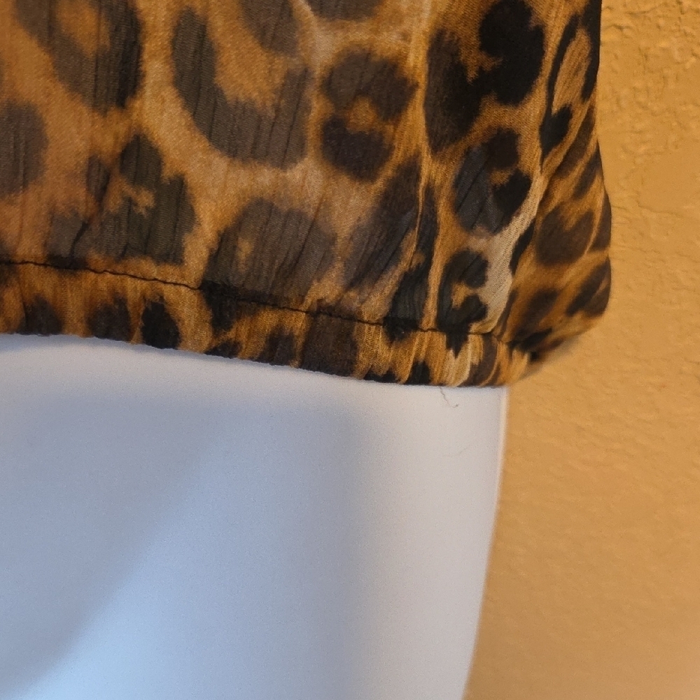 Express Leopard Print Ruffle Blouse - Picture 2 of 4
